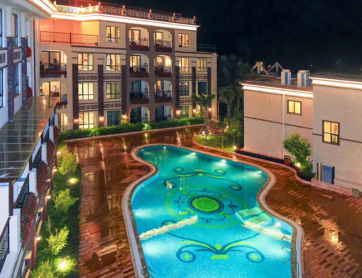 Sanya Yalong Bay Sintra Suites Hotel Екстер'єр фото